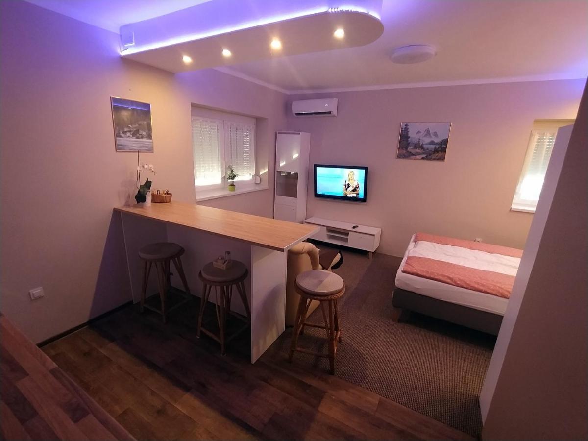 Emmabella Apartmanok Эгер Экстерьер фото