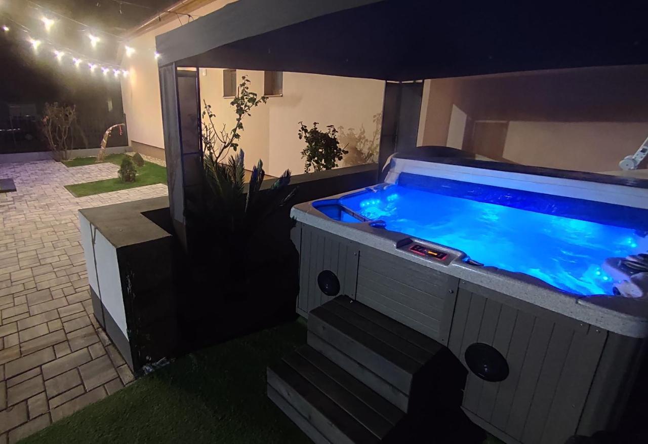 Emmabella Apartmanok Эгер Экстерьер фото