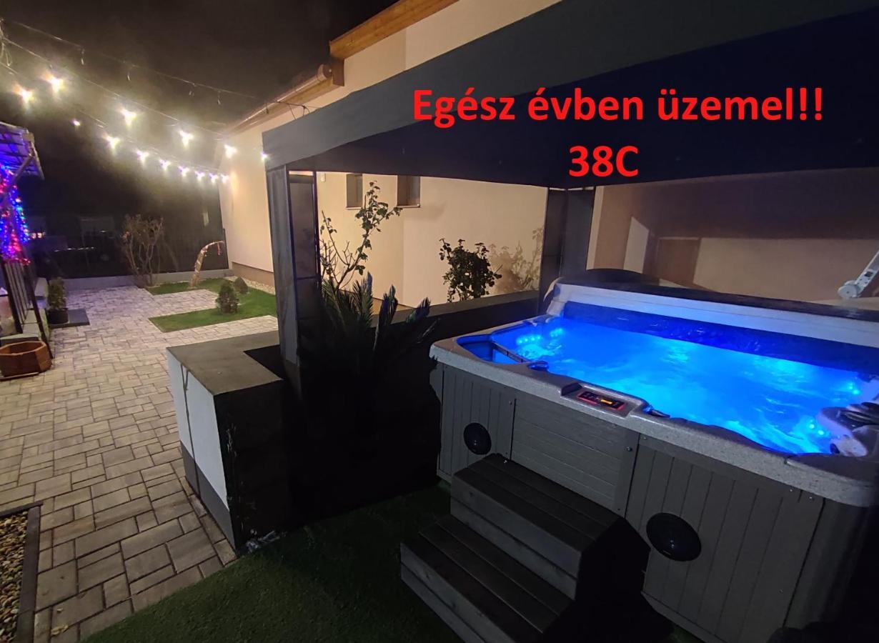 Emmabella Apartmanok Эгер Экстерьер фото